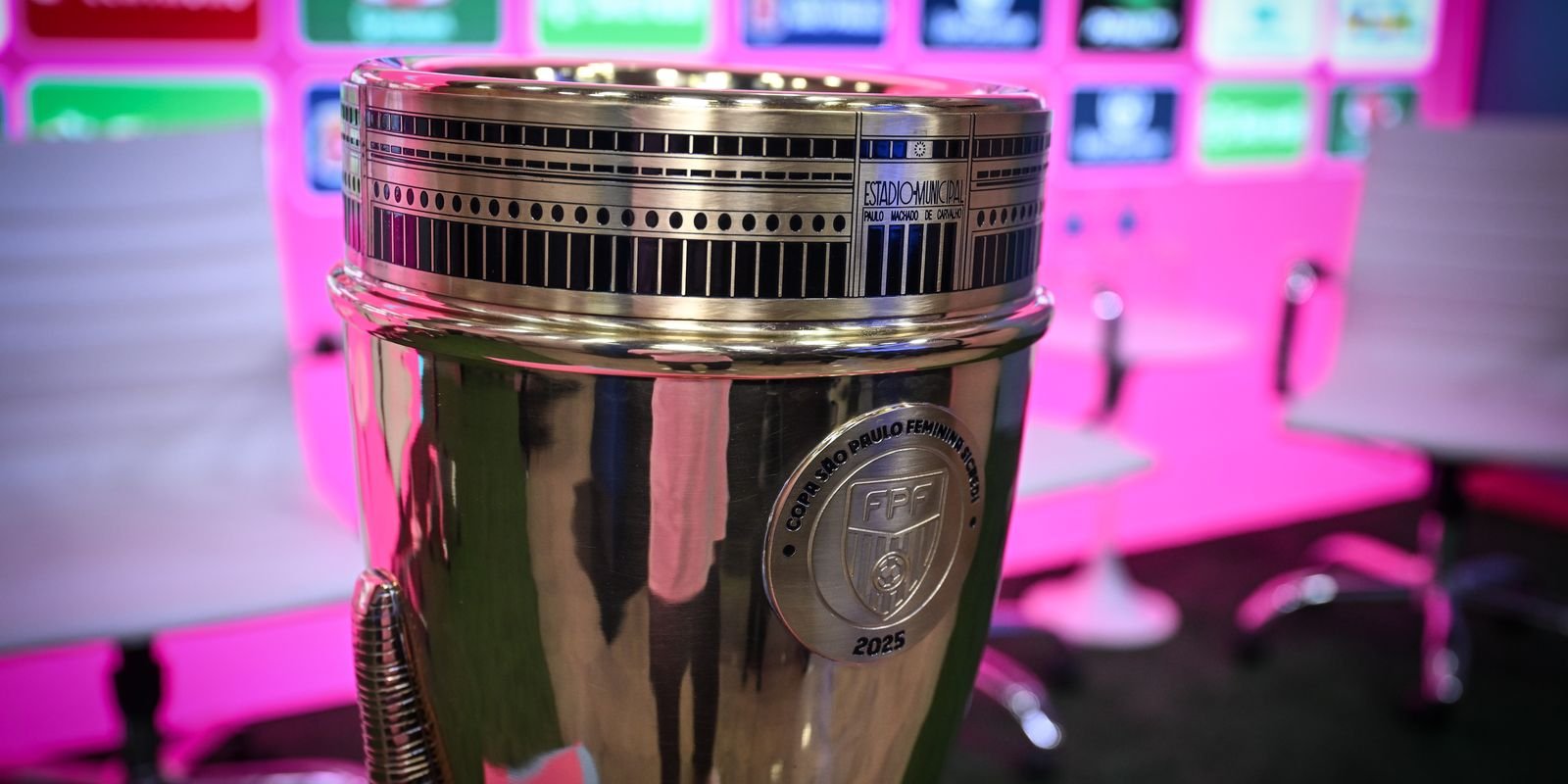 Flamengo e Grêmio decidem a final da Copinha Feminina no Pacaembu