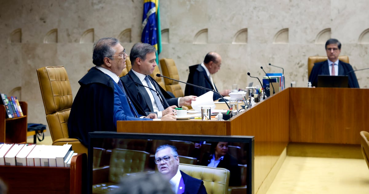 STF avalia reabrir debate sobre a exigência do diploma de jornalismo 1 STF avalia reabrir debate sobre a exigência do diploma de jornalismo